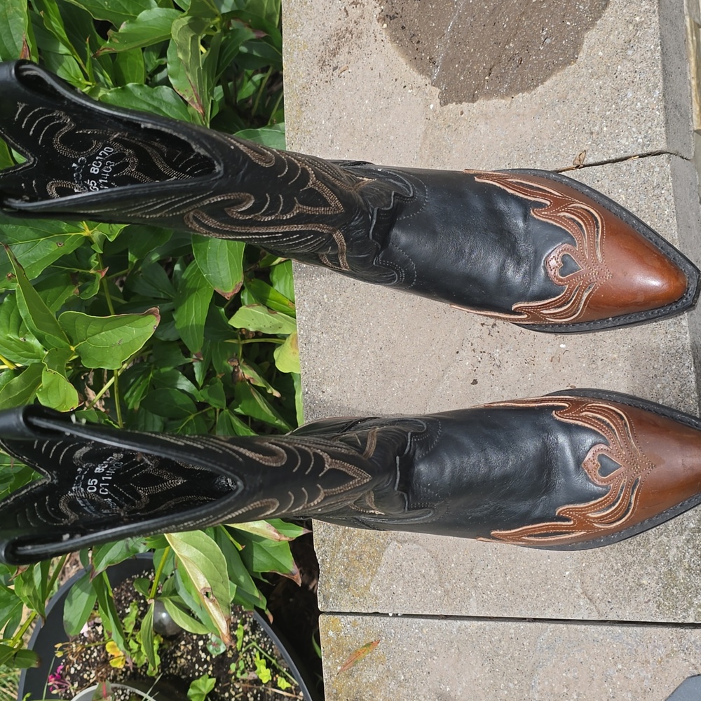 Code West Black and Brown Western Ankle Boots